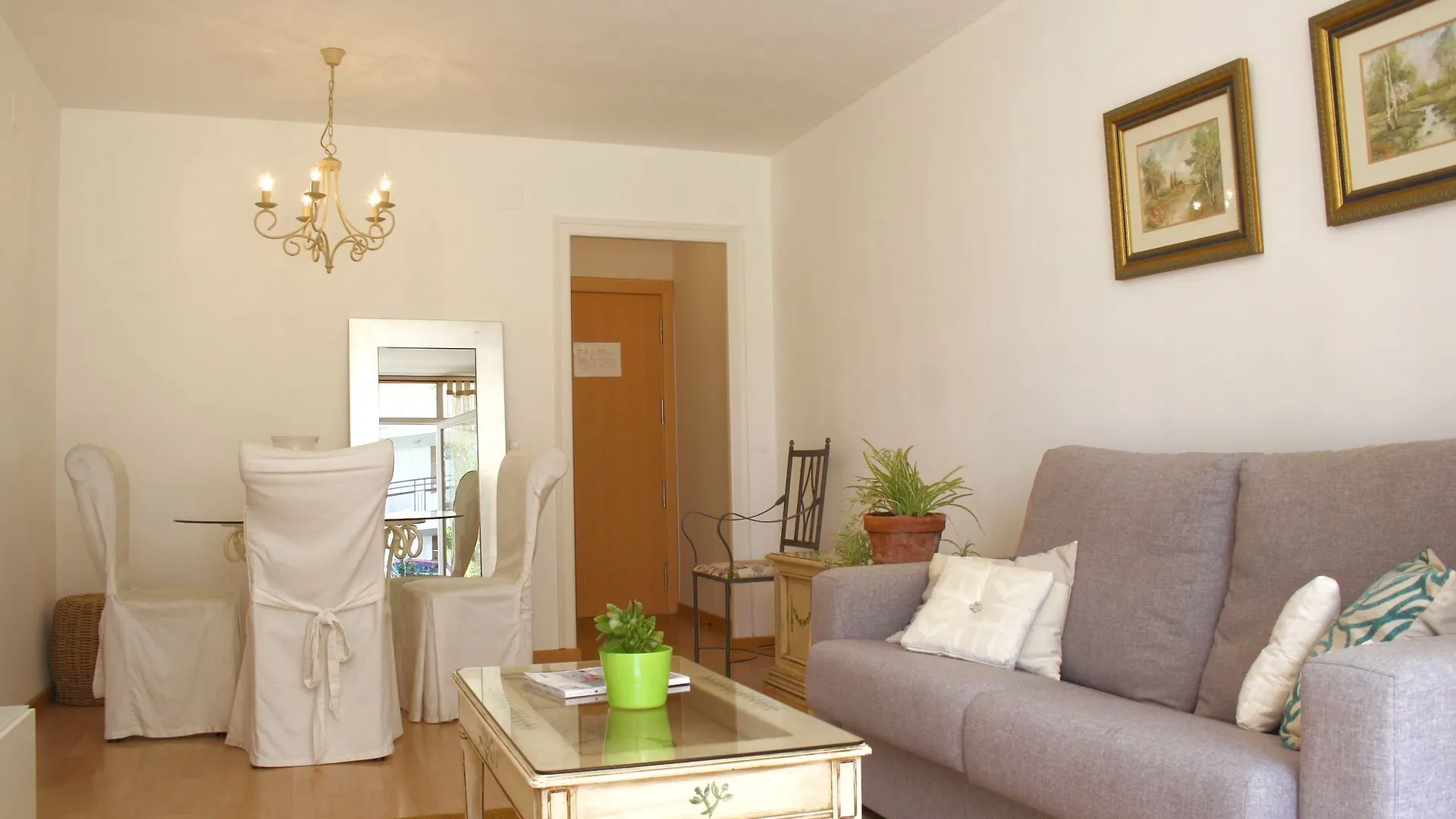 Stay In A House - Apartamento Sh00 Salou Apartment